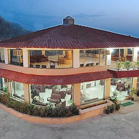 Ganga Beach Resort Rishīkesh Zewnętrze zdjęcie