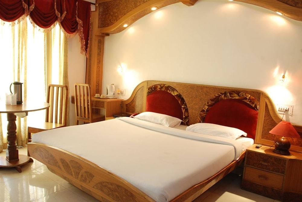 Ganga Beach Resort Rishīkesh Zewnętrze zdjęcie