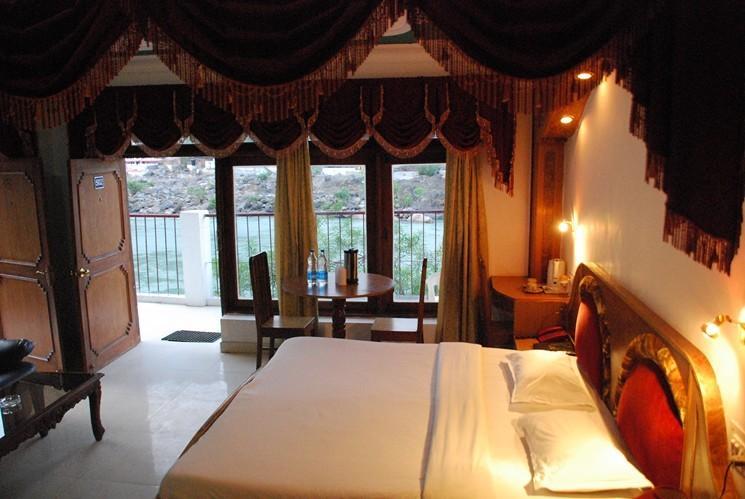 Ganga Beach Resort Rishīkesh Zewnętrze zdjęcie