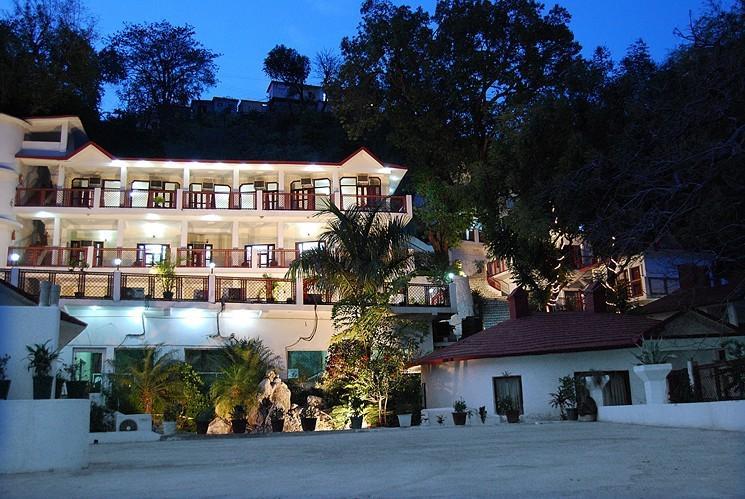 Ganga Beach Resort Rishīkesh Zewnętrze zdjęcie